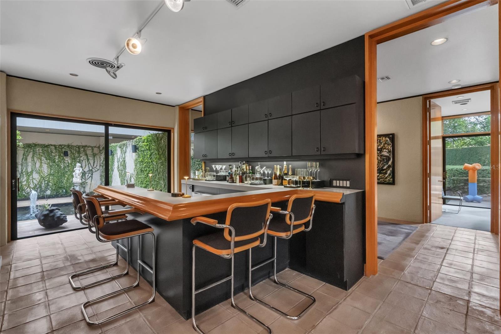 111 SAND PINE LN