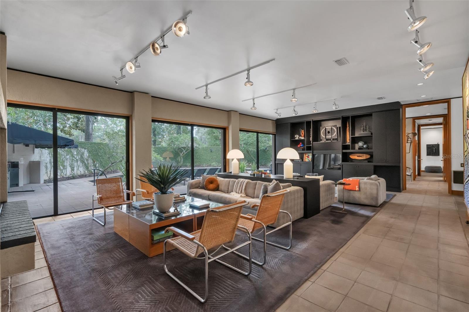 111 SAND PINE LN