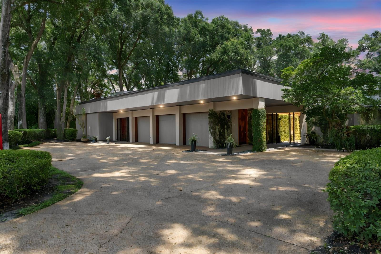 111 SAND PINE LN