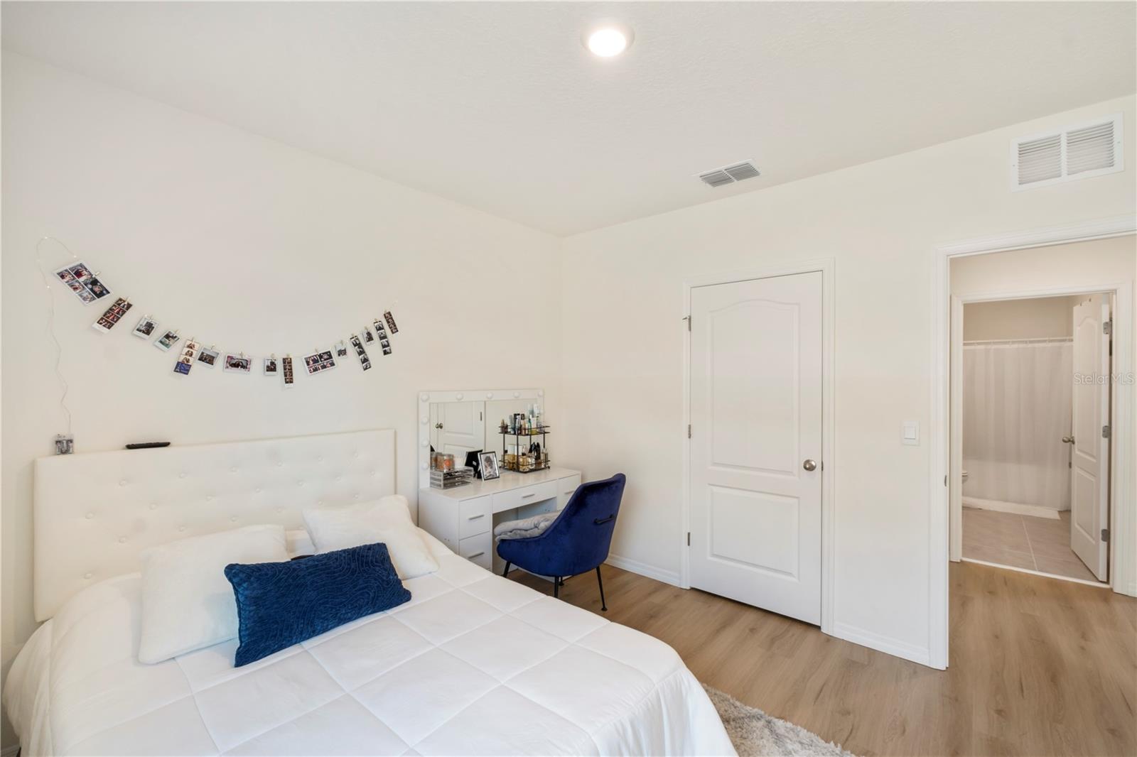 2630 ANGEL FALLS DR