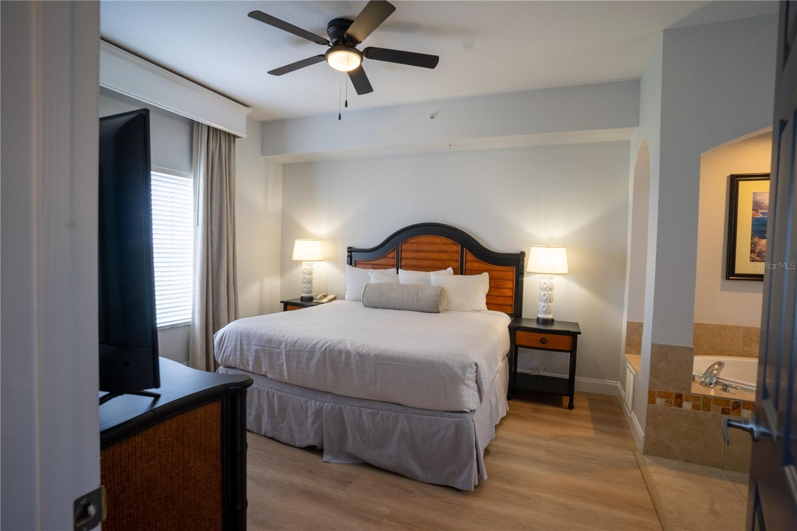 8125 RESORT VILLAGE DR #5903