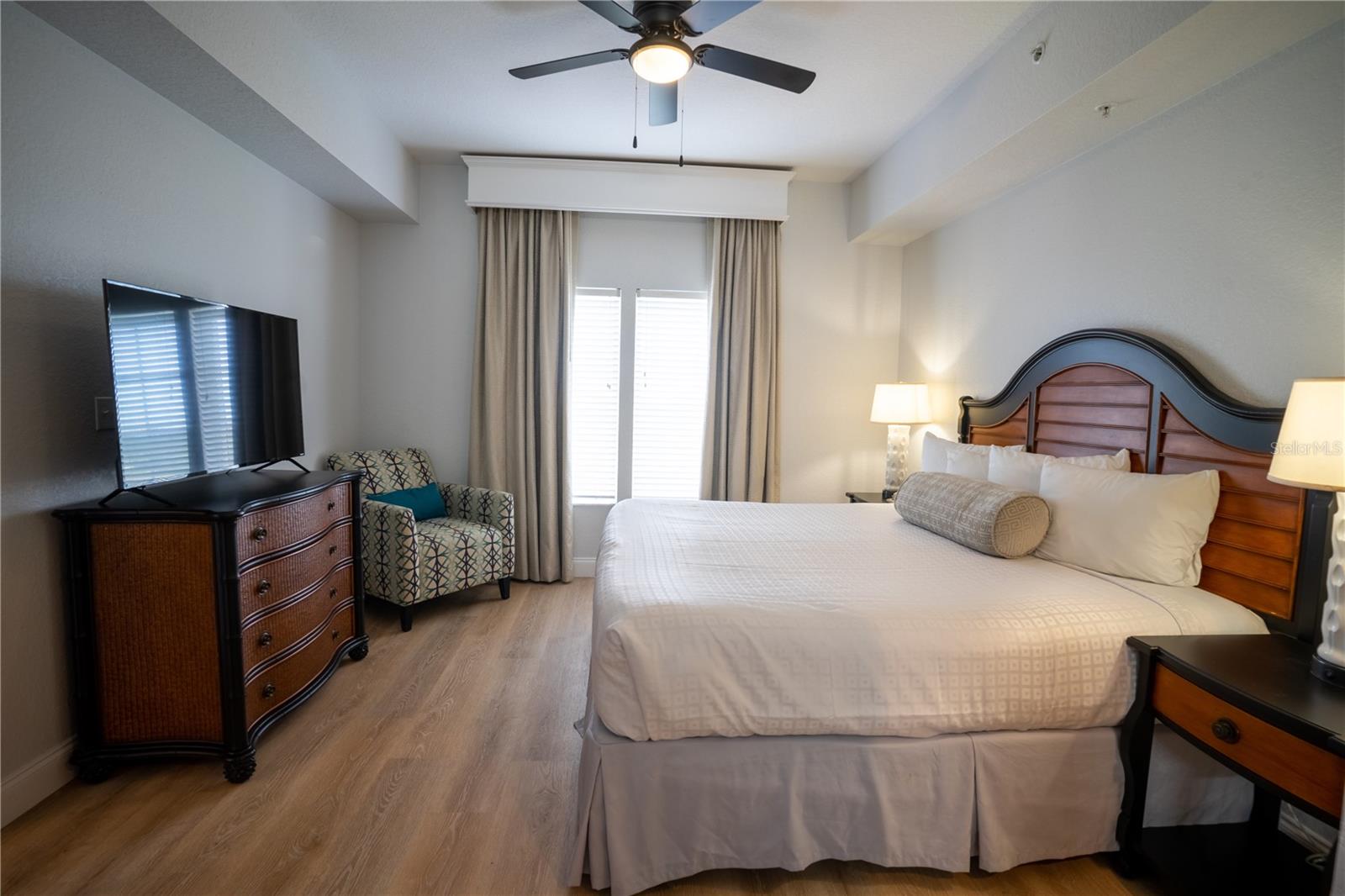 8125 RESORT VILLAGE DR #5903