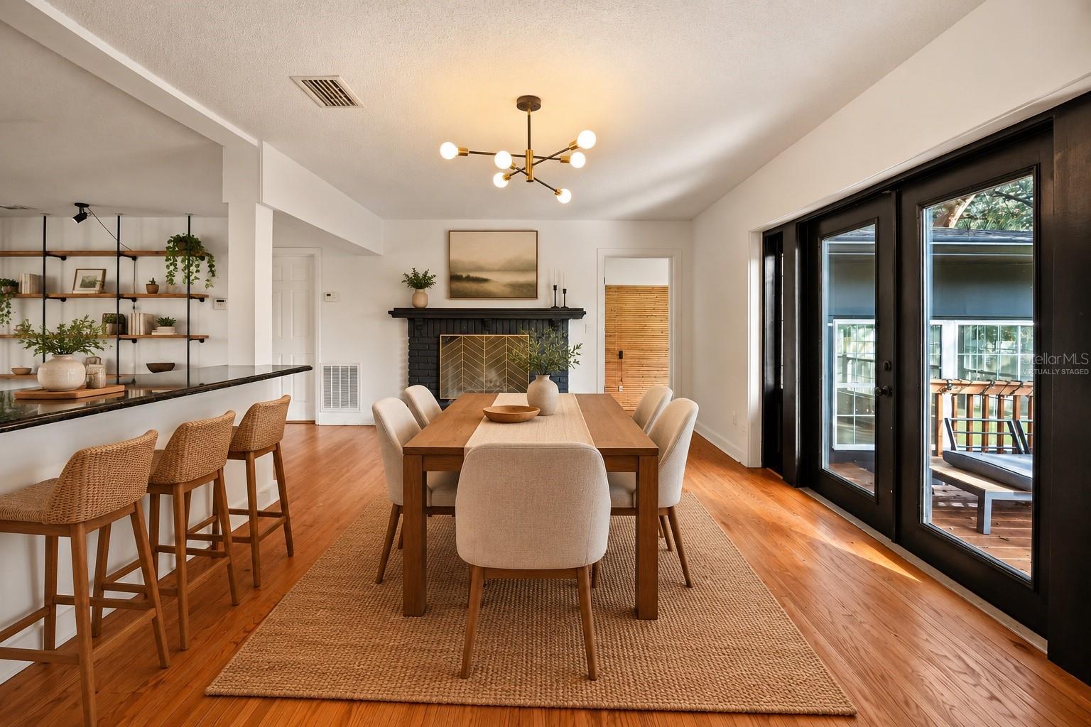 2209 GOOD HOMES RD