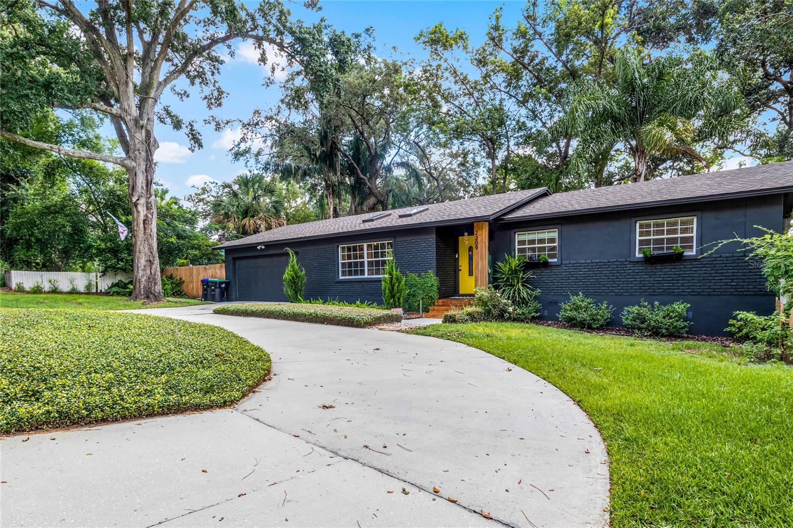 2209 GOOD HOMES RD