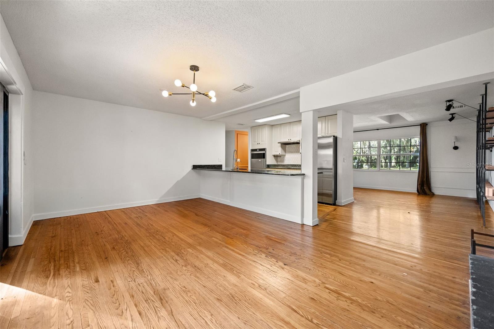 2209 GOOD HOMES RD
