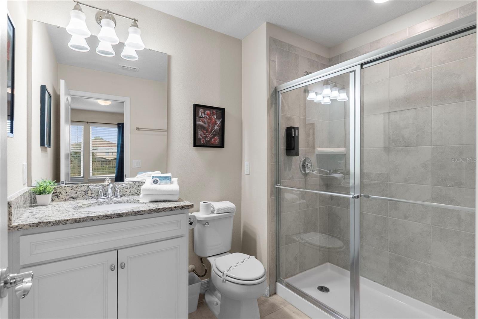 7247 OAKMOSS LOOP LOOP