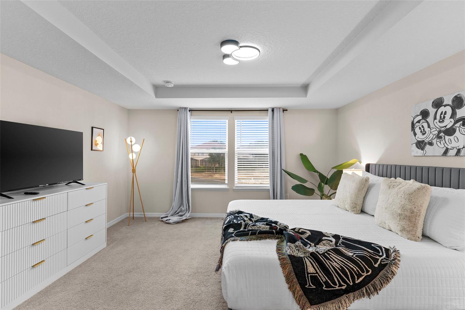 7247 OAKMOSS LOOP LOOP