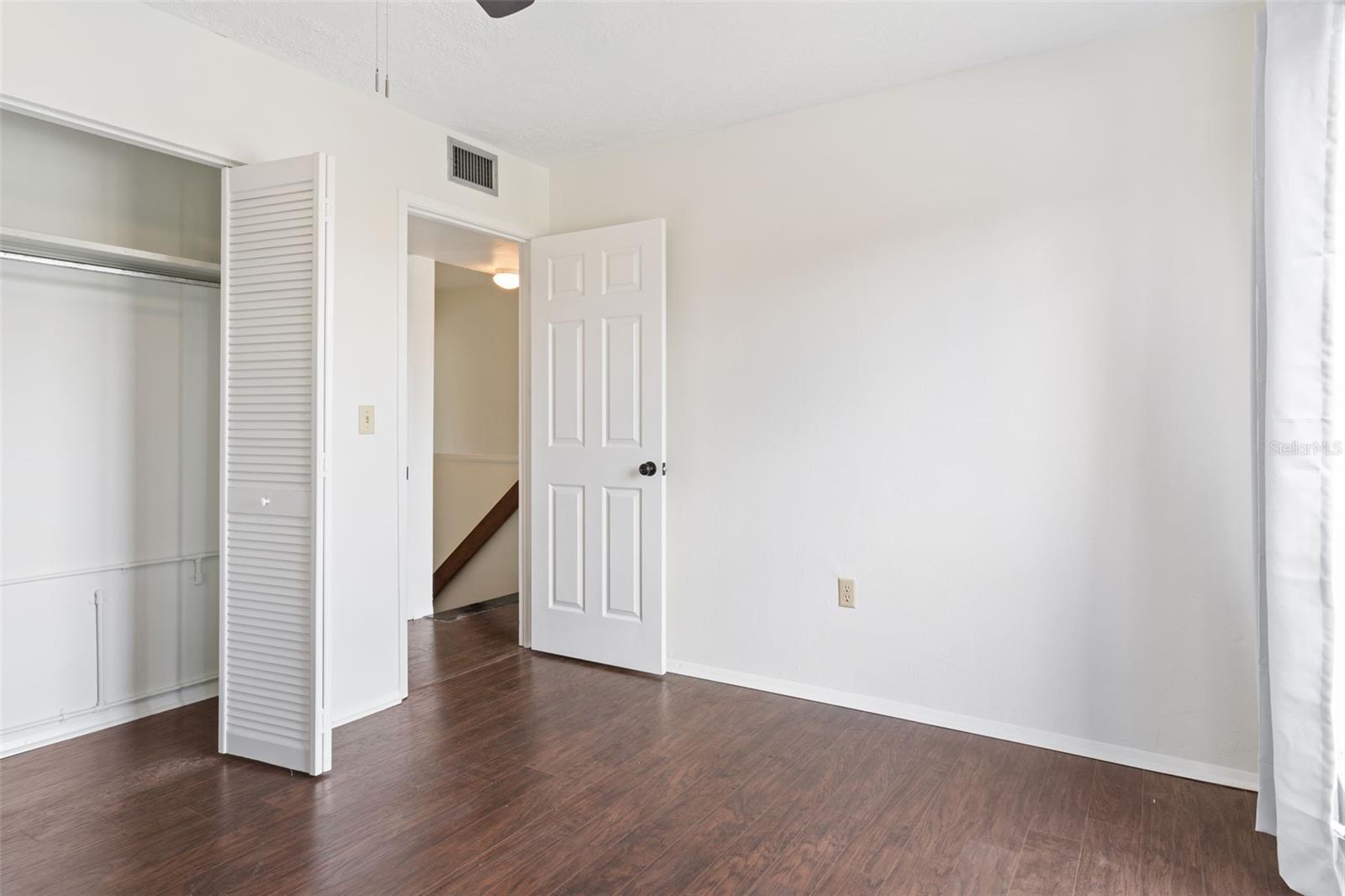 1836 N CRYSTAL LAKE DR #87