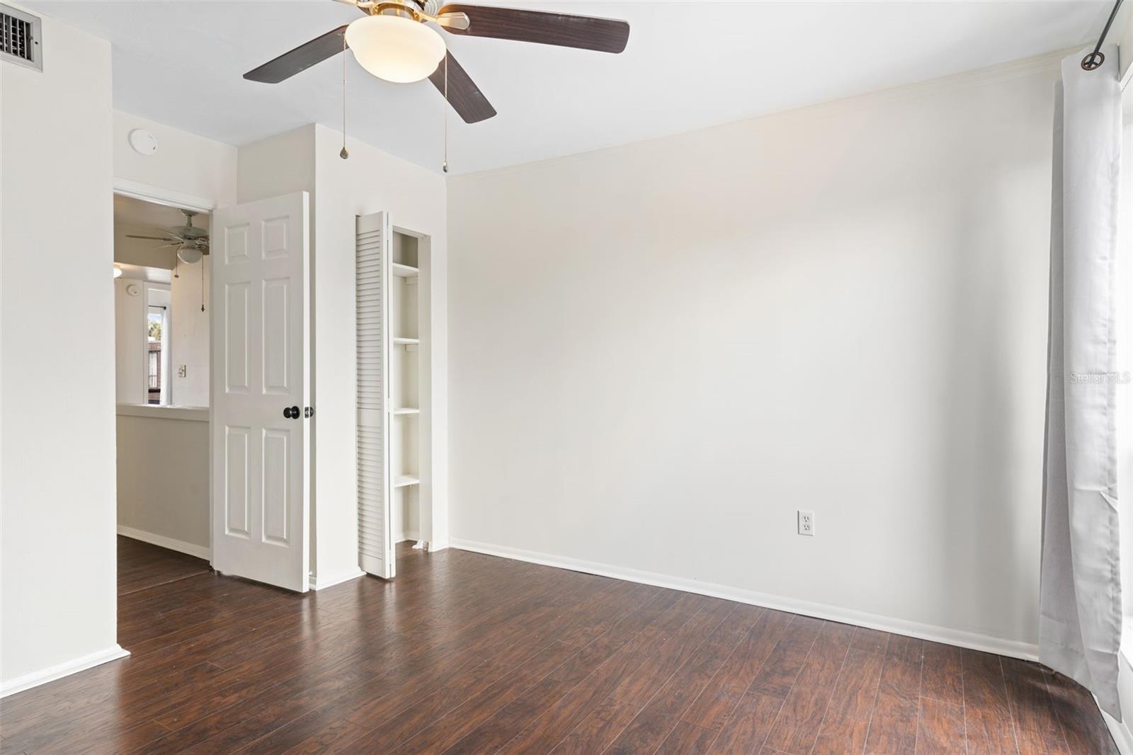 1836 N CRYSTAL LAKE DR #87