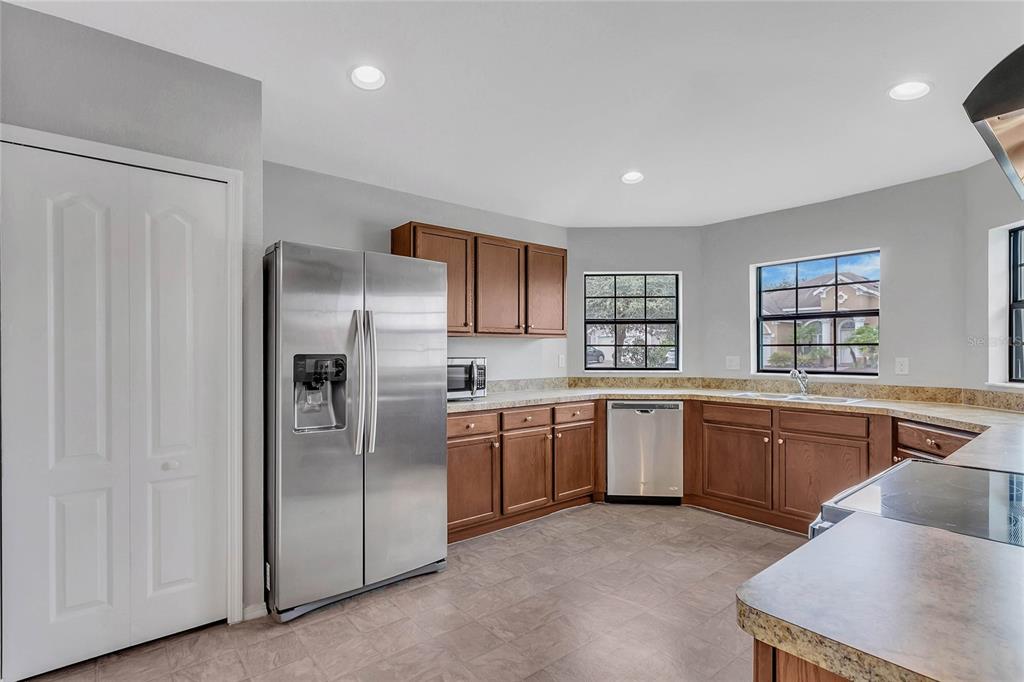 205 TOWERVIEW DRIVE E