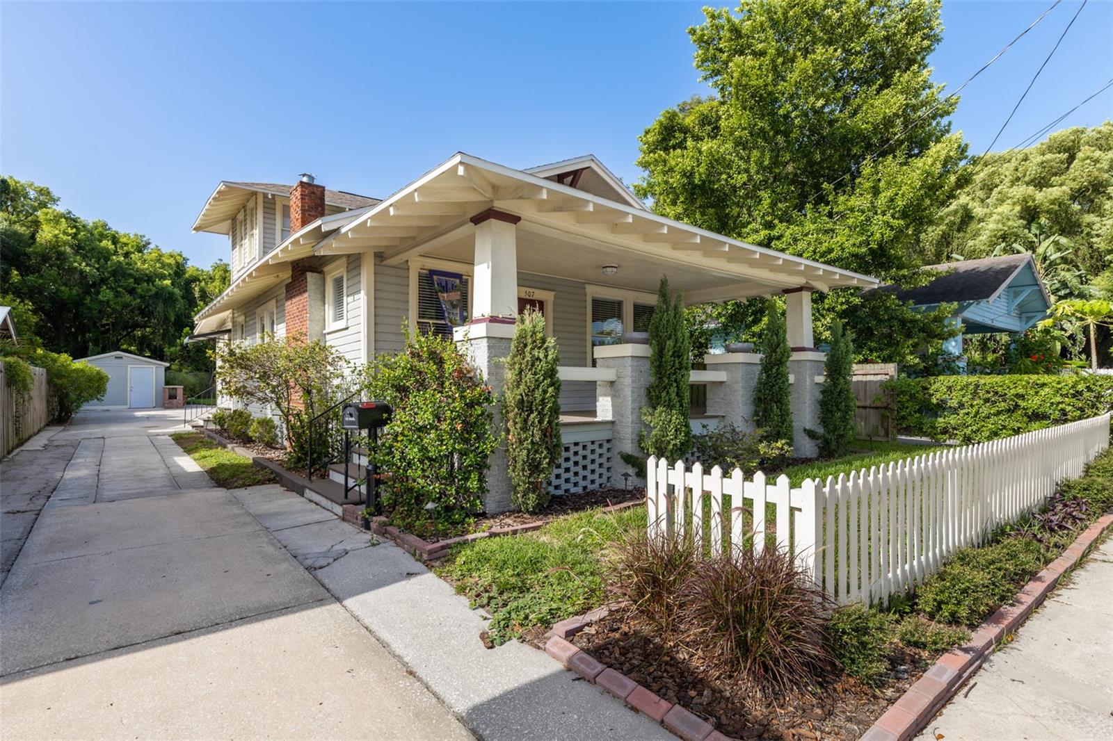 507 E FLORIBRASKA AVENUE