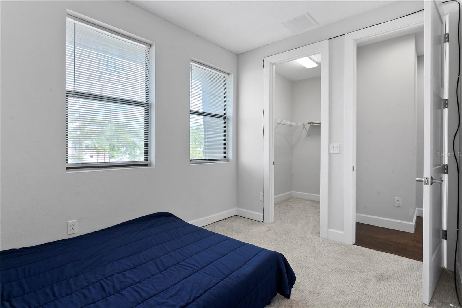1330 W GRAY STREET Unit: 2