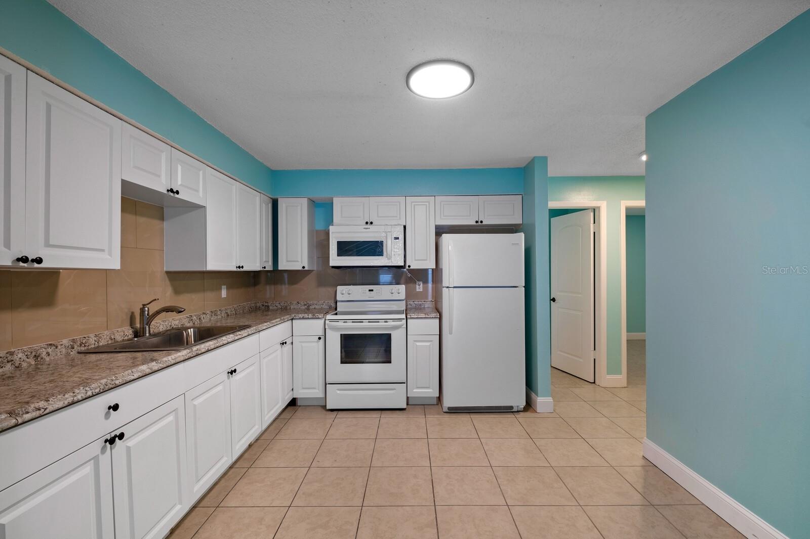 407 N WESTLAND AVENUE