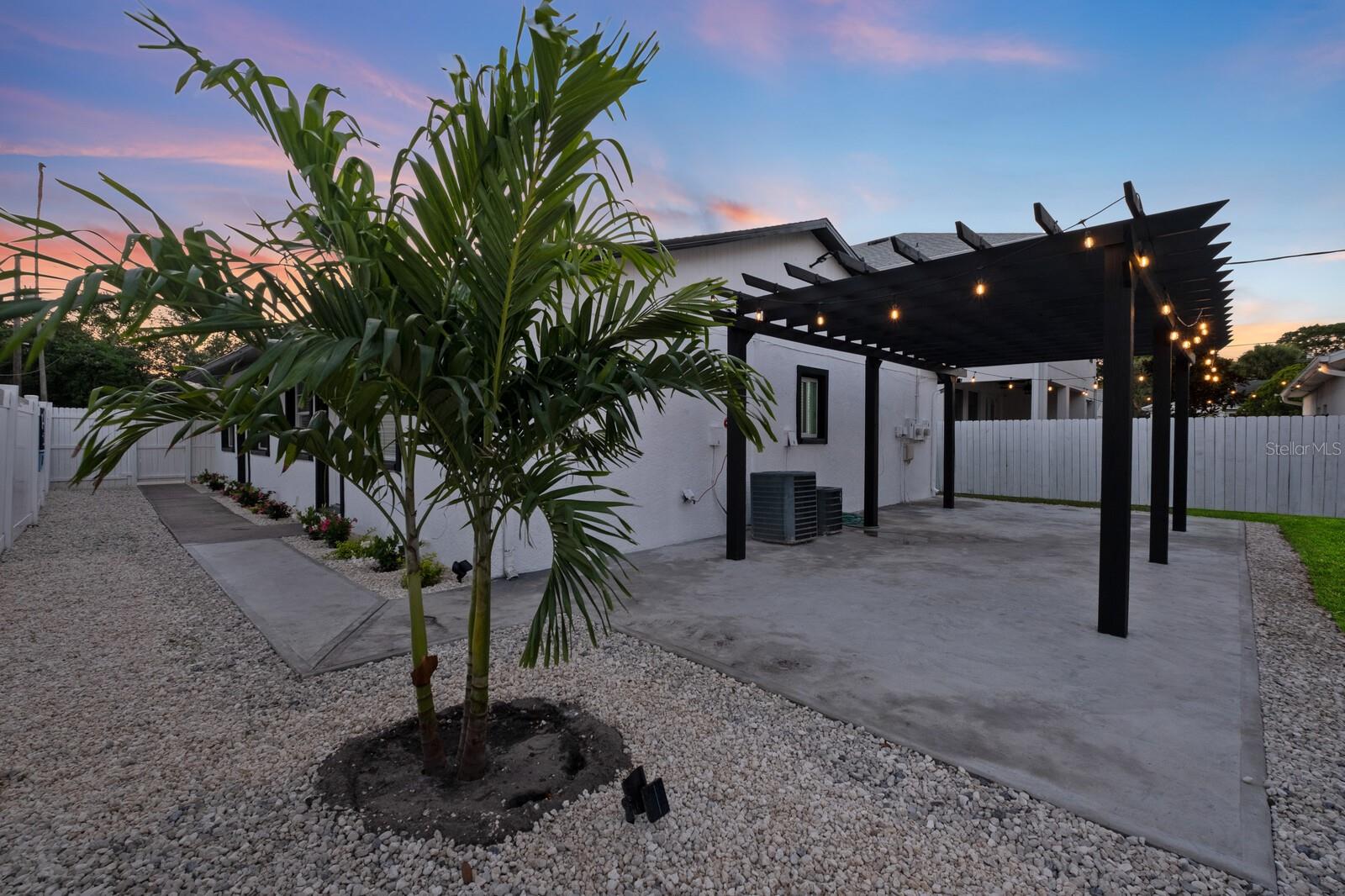 407 N WESTLAND AVENUE