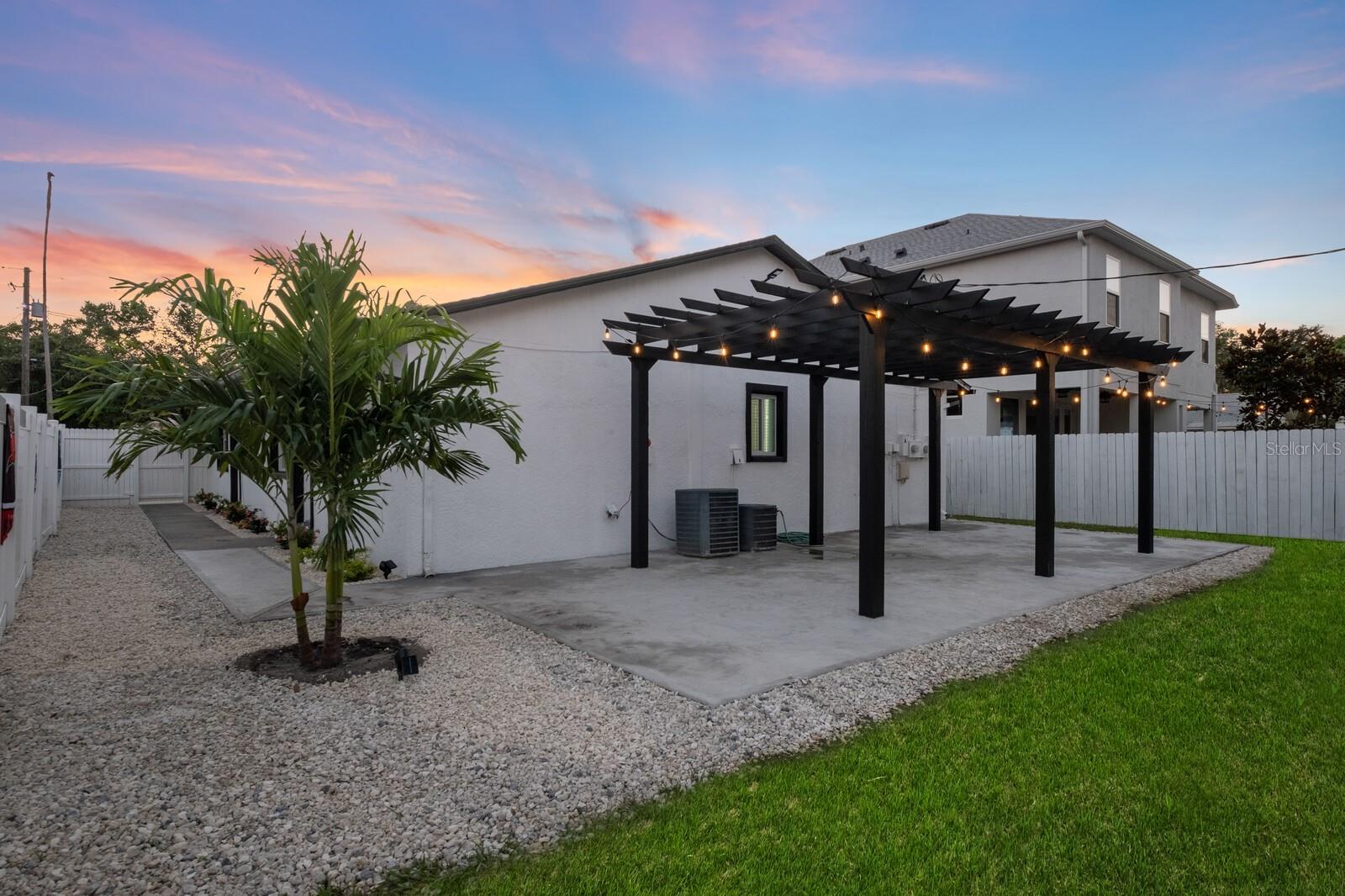 407 N WESTLAND AVENUE