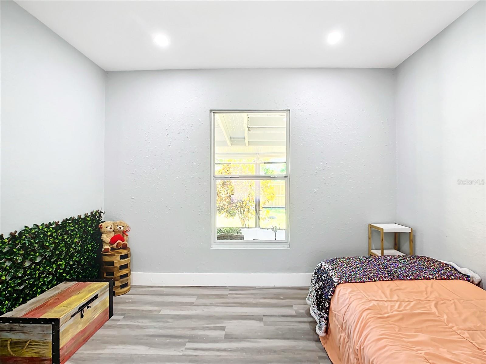 301 CASLER AVE
