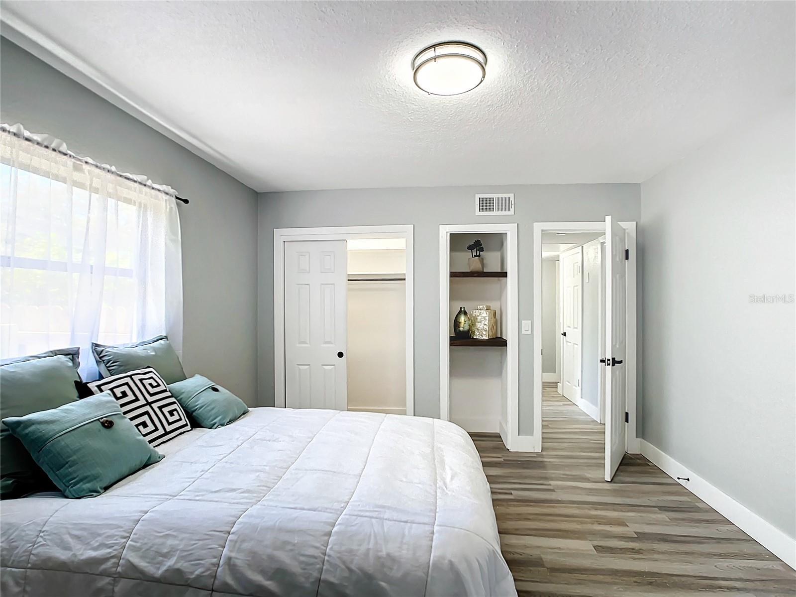 301 CASLER AVE