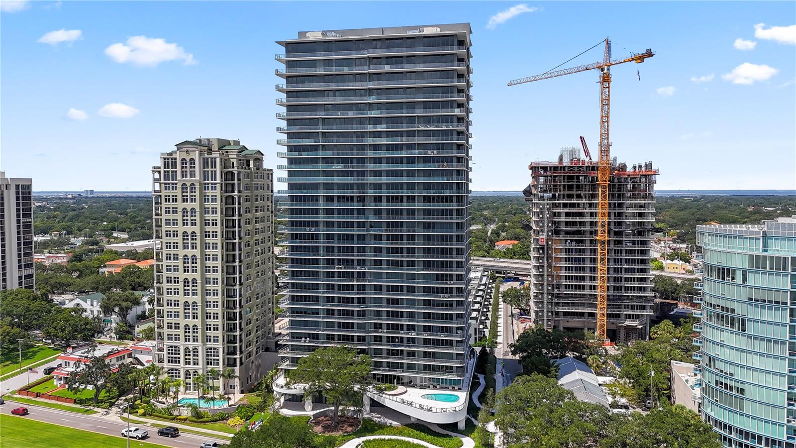 2912 W SANTIAGO ST #703