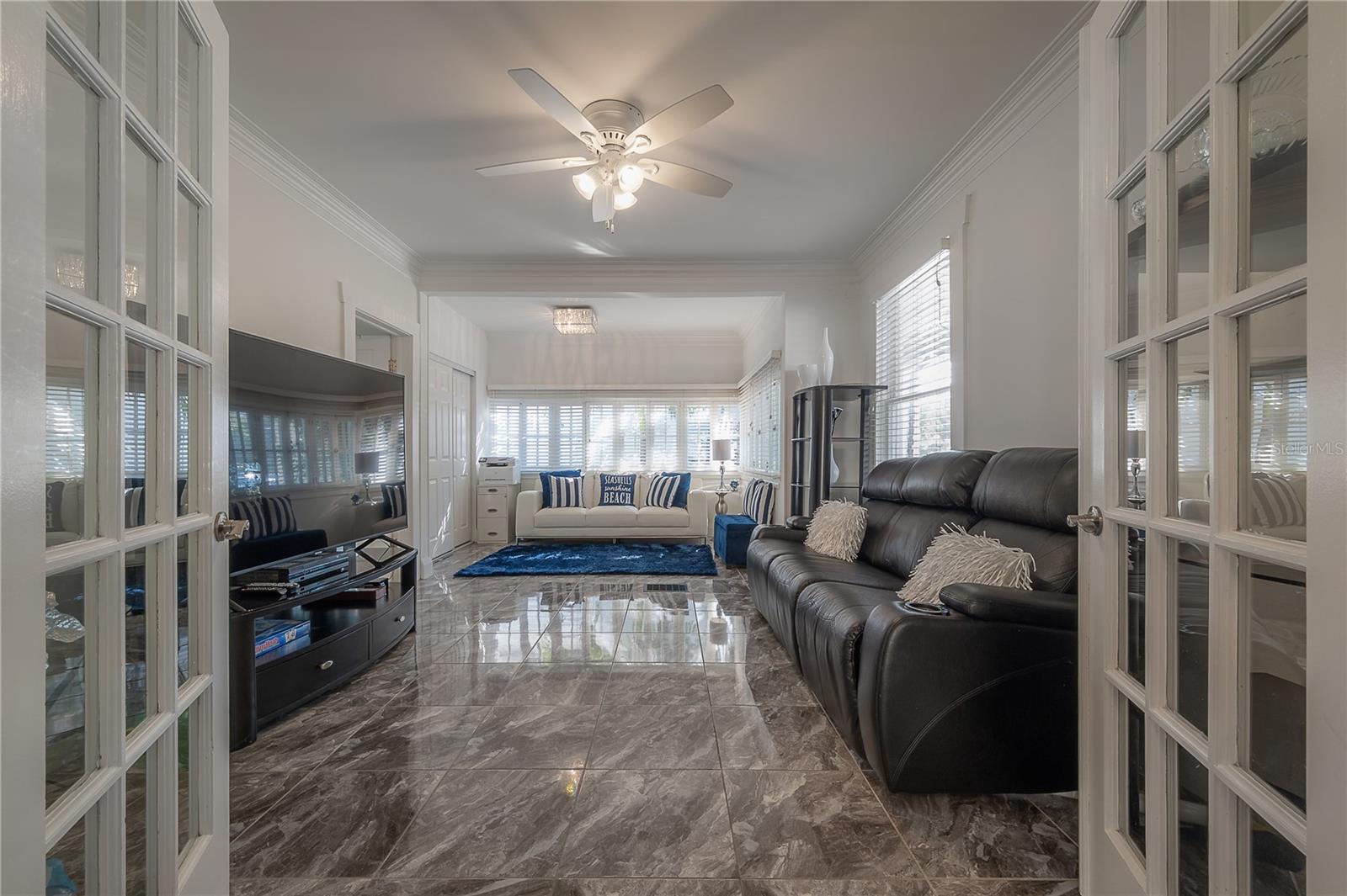 2921 W EL PRADO BLVD