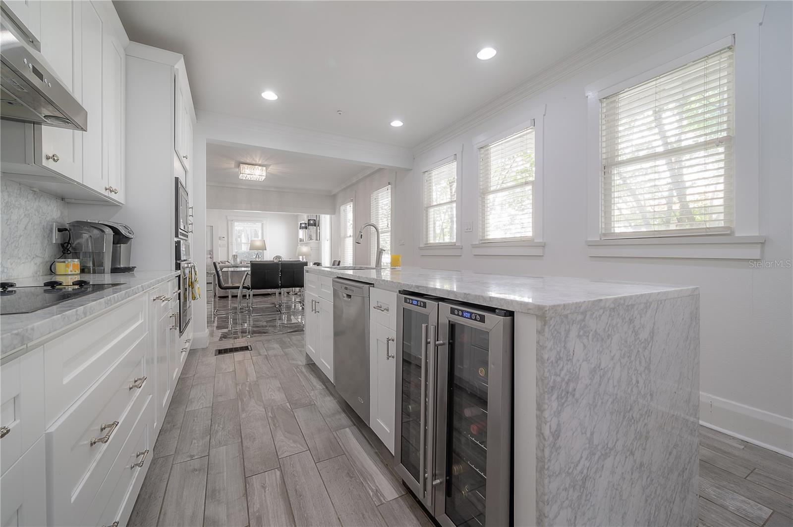 2921 W EL PRADO BLVD