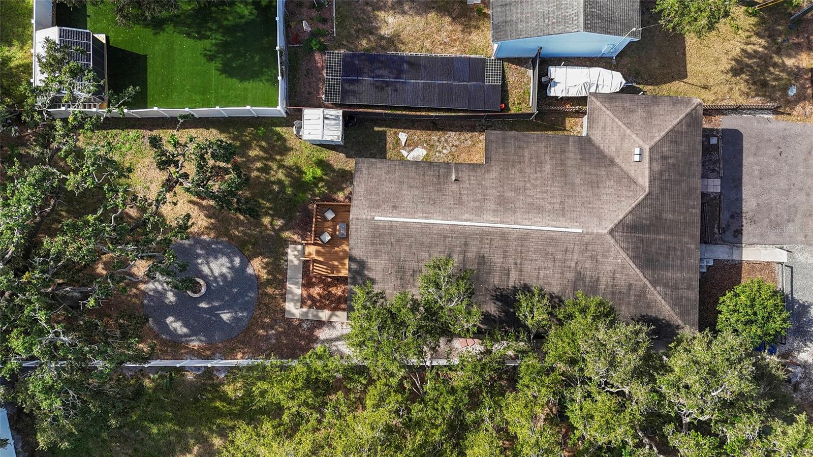 2706 W TYSON AVE