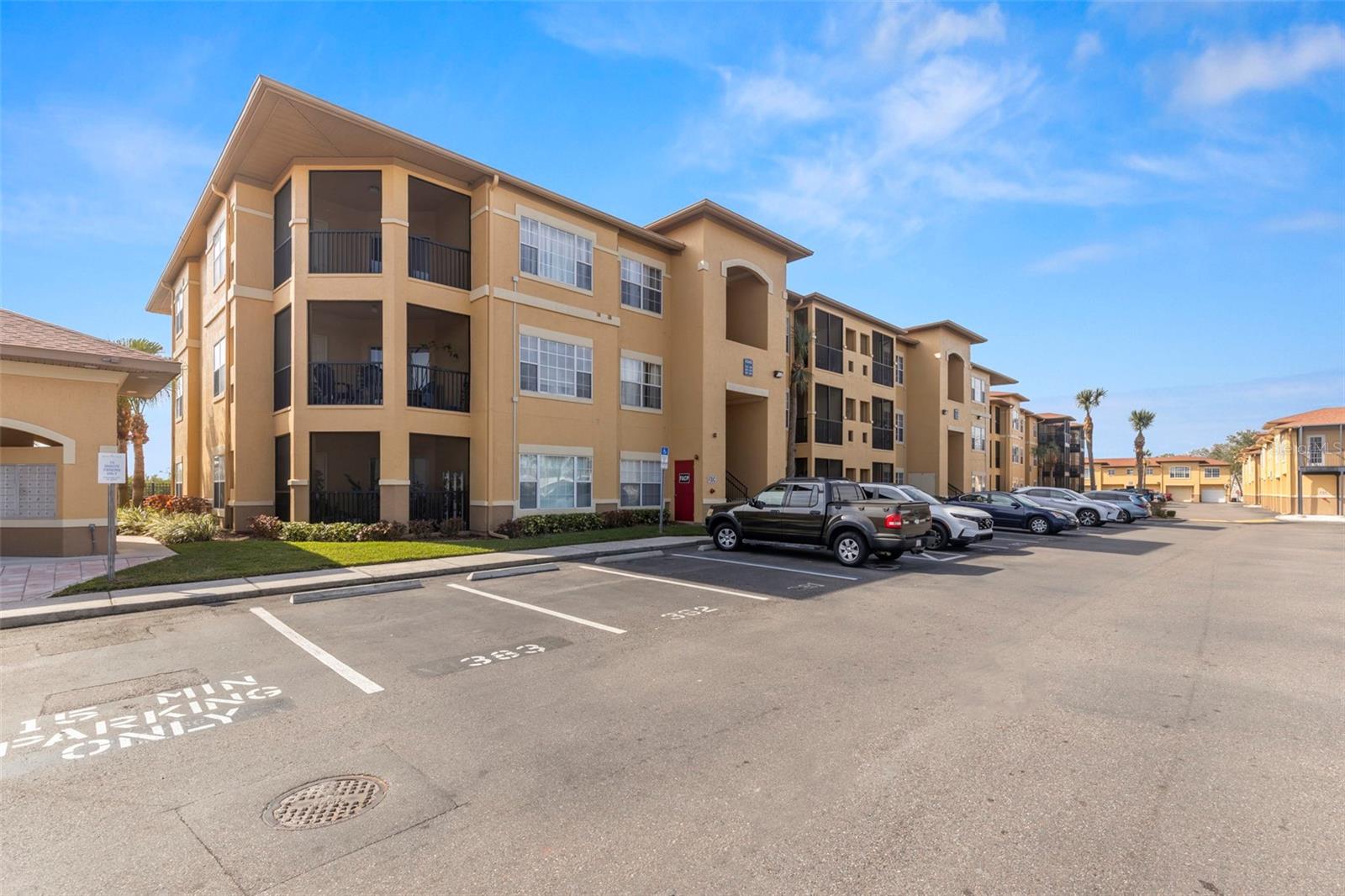 4345 BAYSIDE VILLAGE DR #304