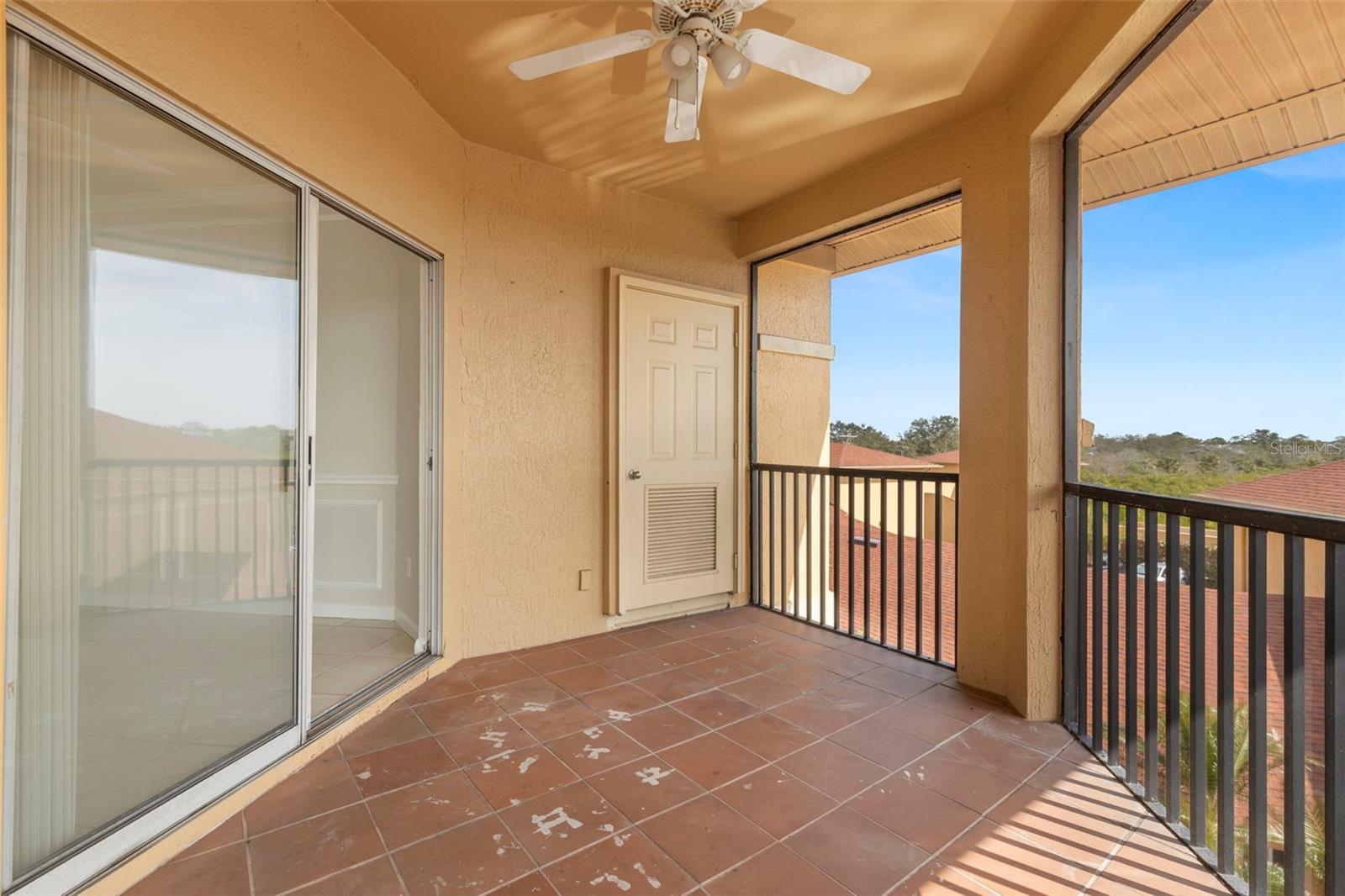 4345 BAYSIDE VILLAGE DR #304