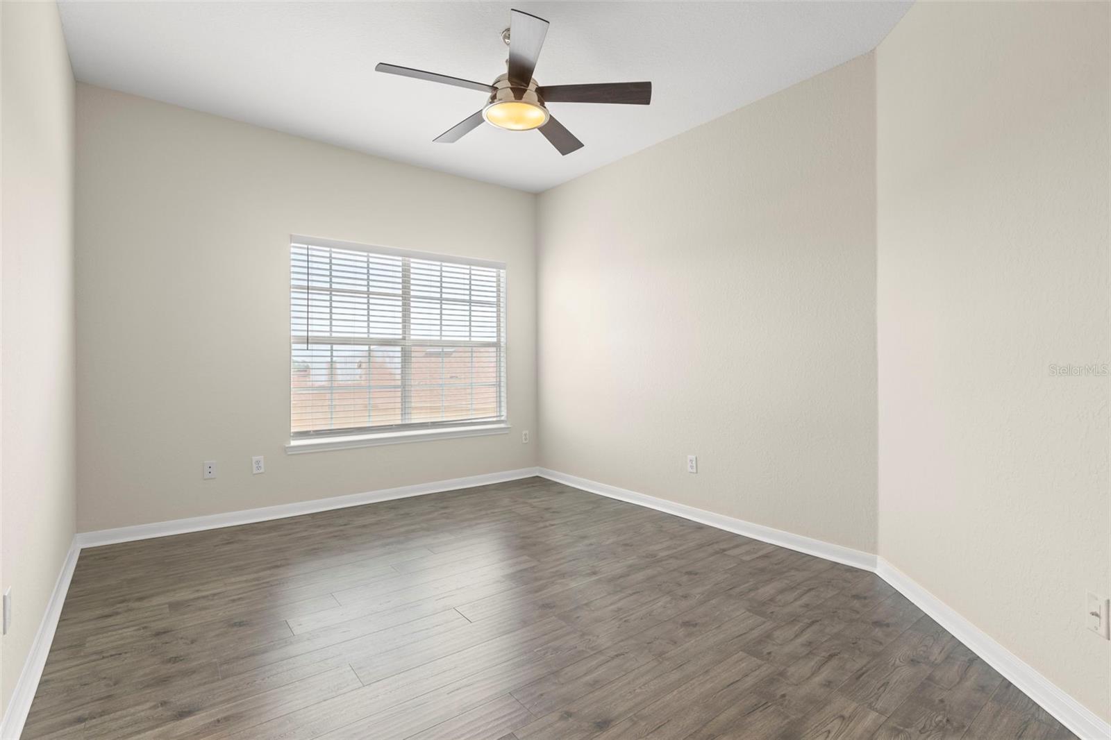 4345 BAYSIDE VILLAGE DR #304