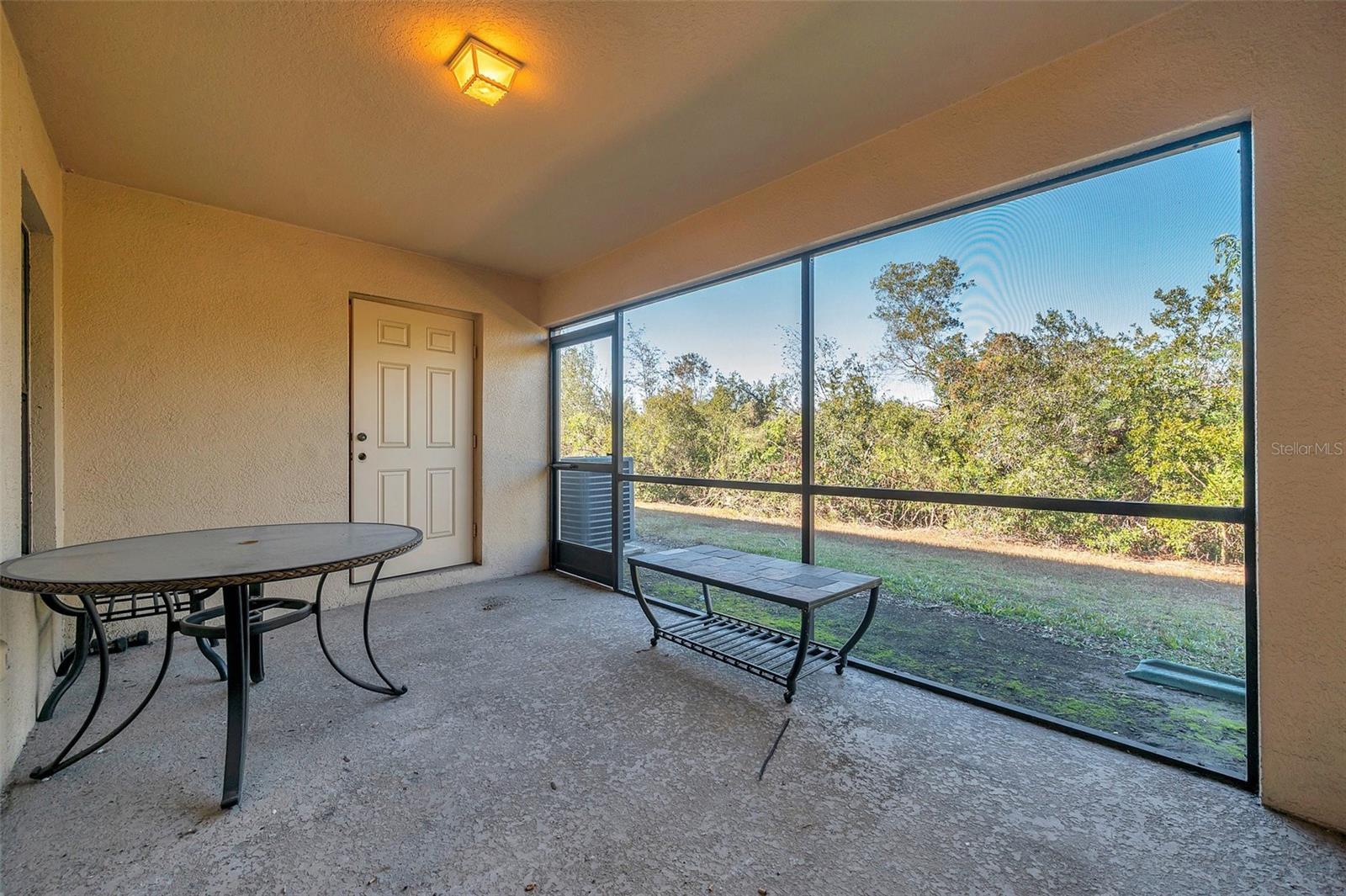 2517 EDGEWATER FALLS DR