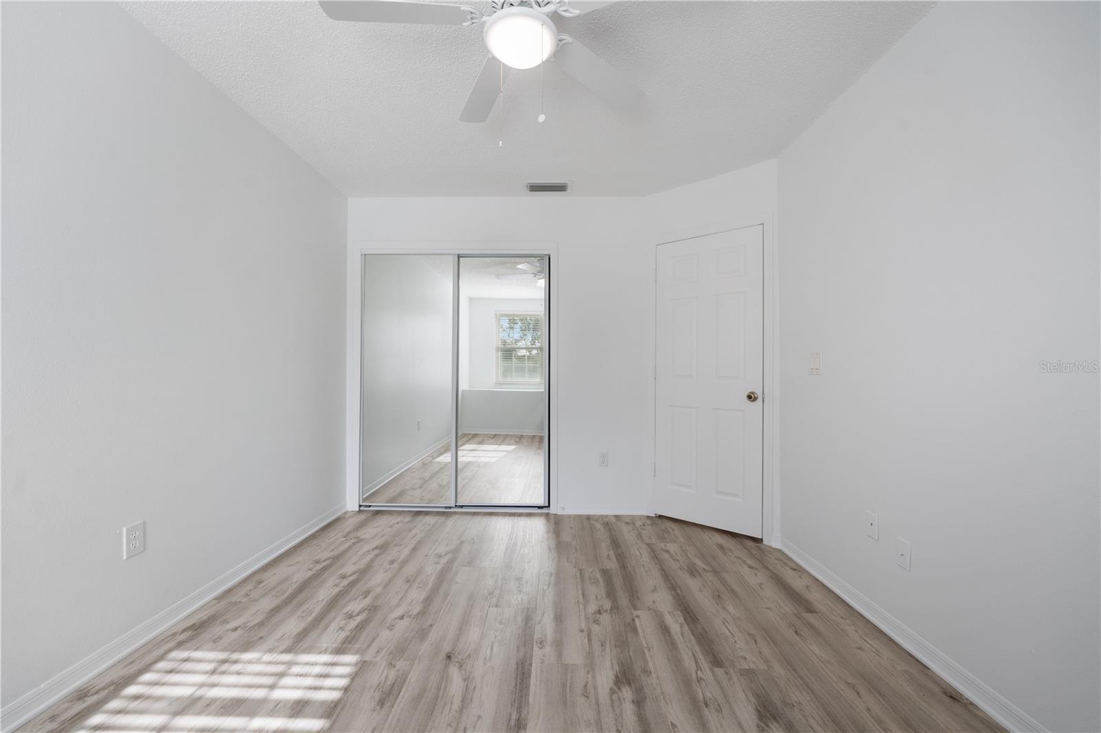 2993 SHANNON CIR