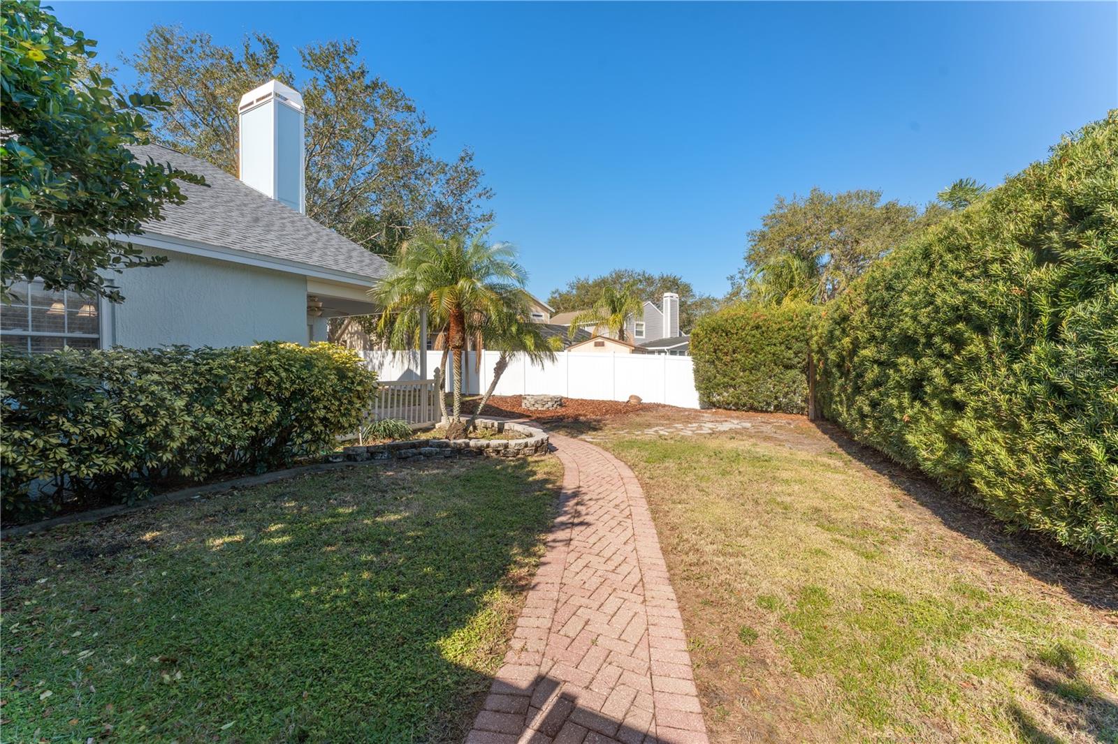 2993 SHANNON CIR