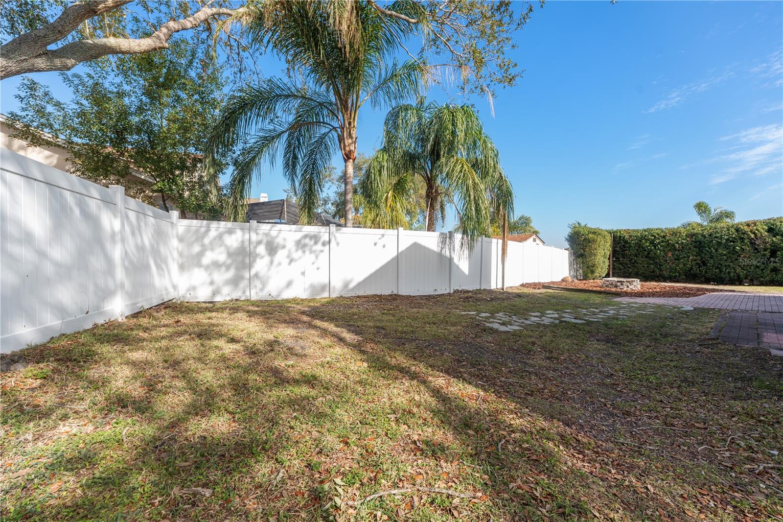 2993 SHANNON CIR