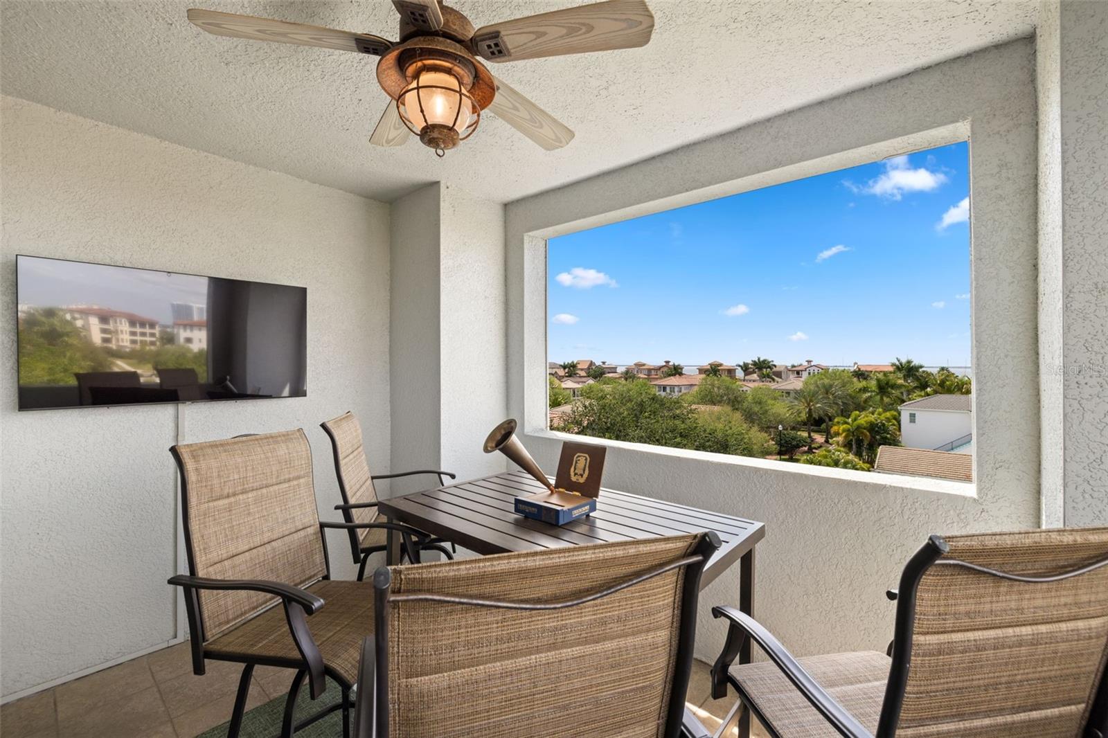 6002 YEATS MANOR DR #101