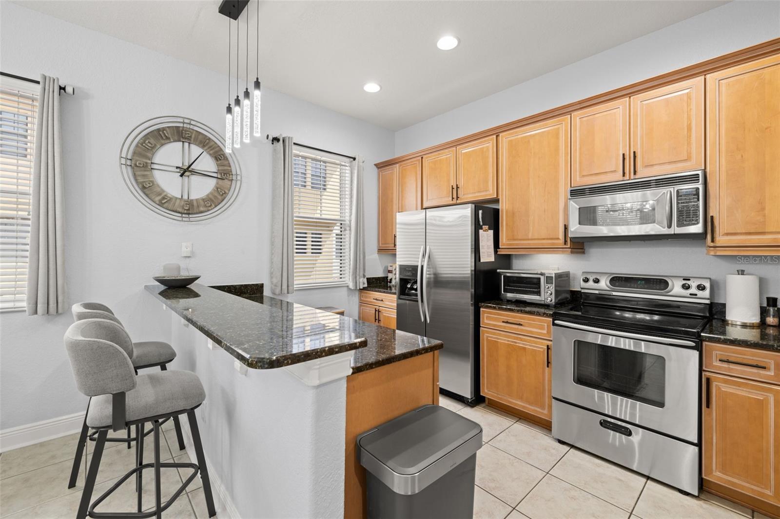 6002 YEATS MANOR DR #101