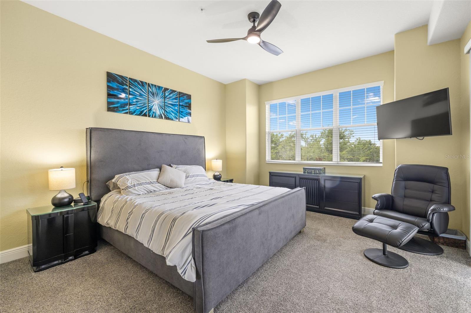 6002 YEATS MANOR DR #101