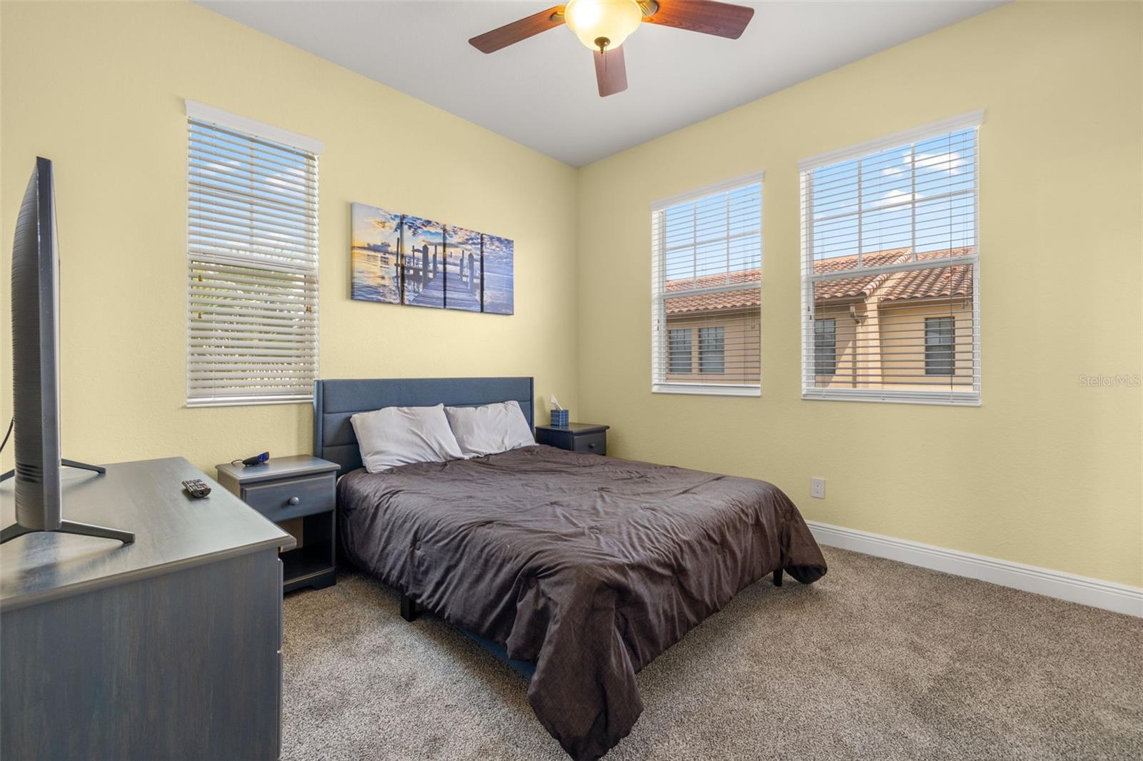 6002 YEATS MANOR DR #101