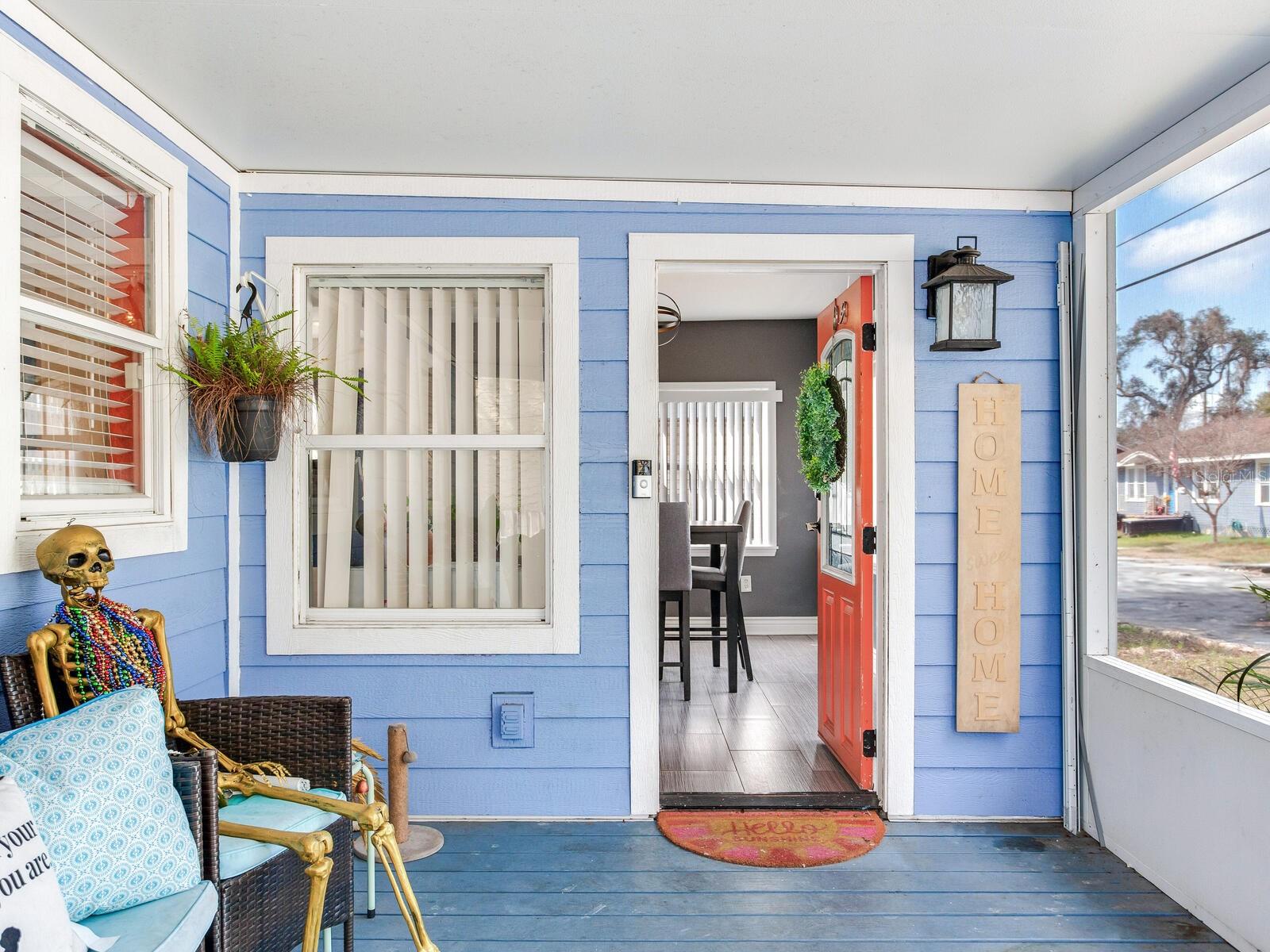 809 E NEW ORLEANS AVE