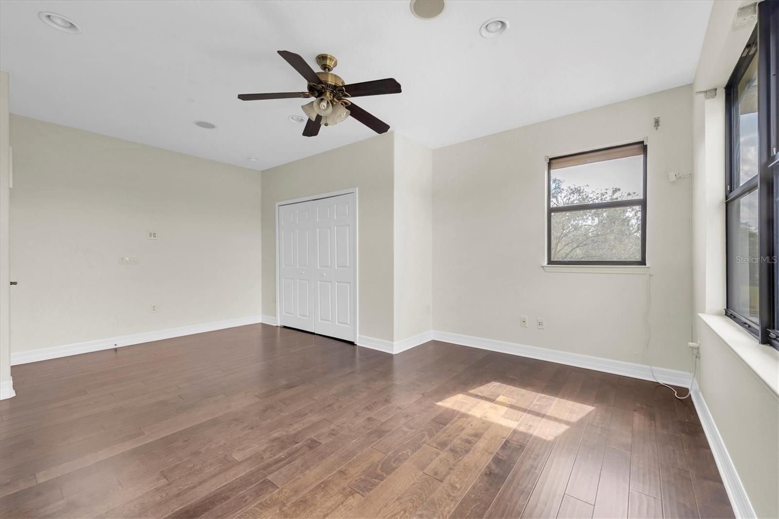 9707 CABERNET AVE