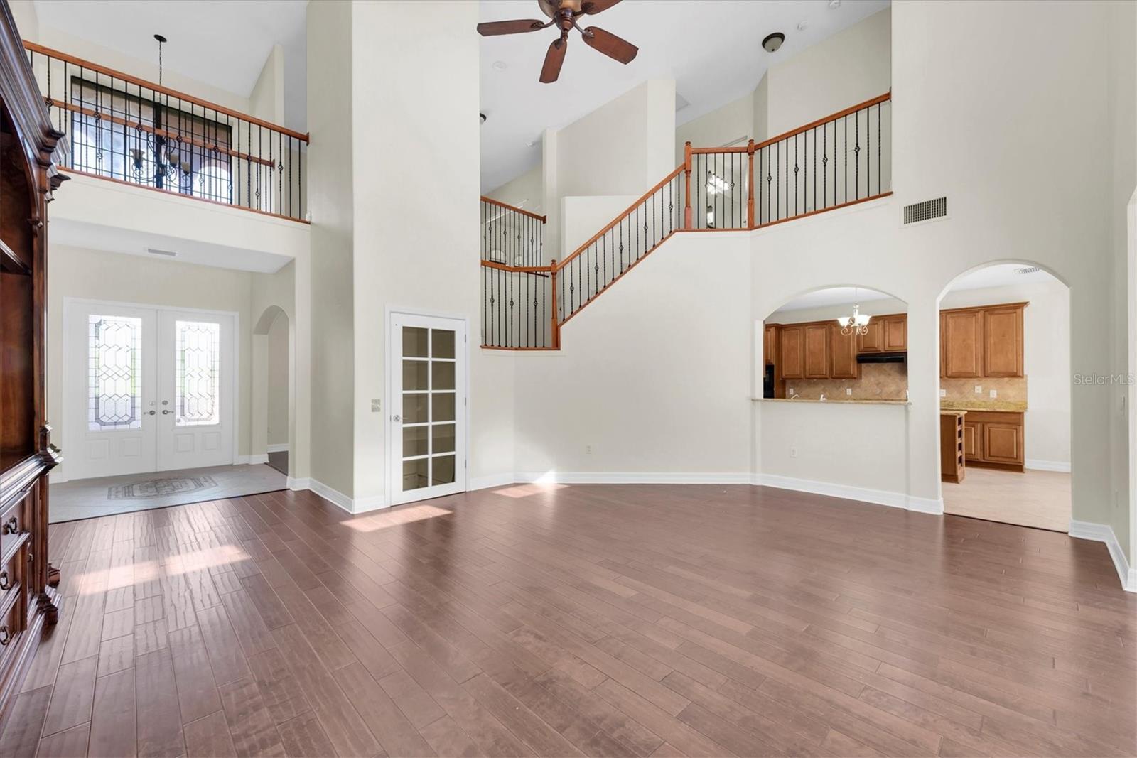 9707 CABERNET AVE