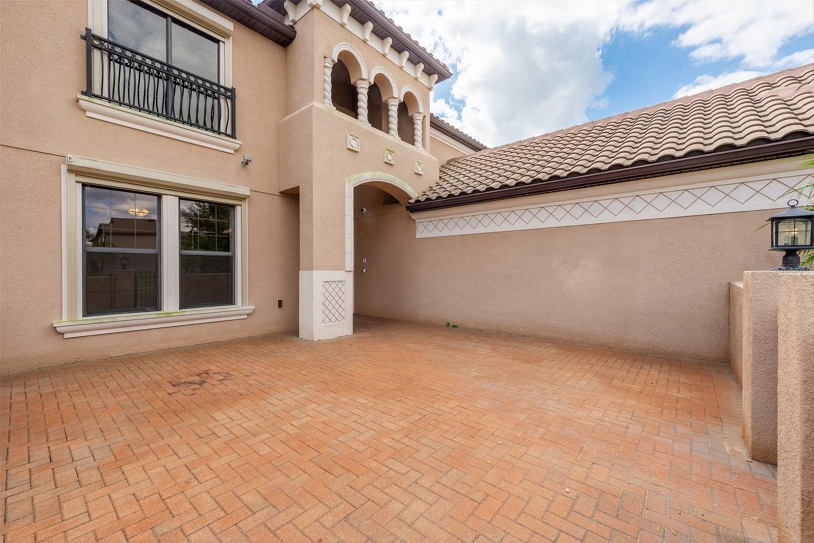 9707 CABERNET AVE