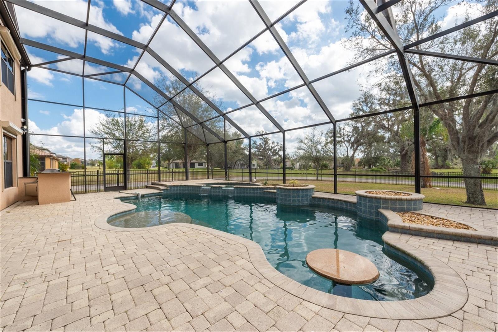 9707 CABERNET AVE