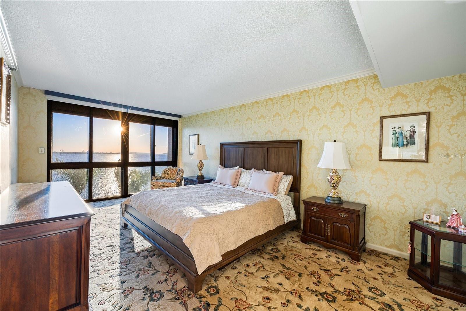 3301 BAYSHORE BLVD #704D