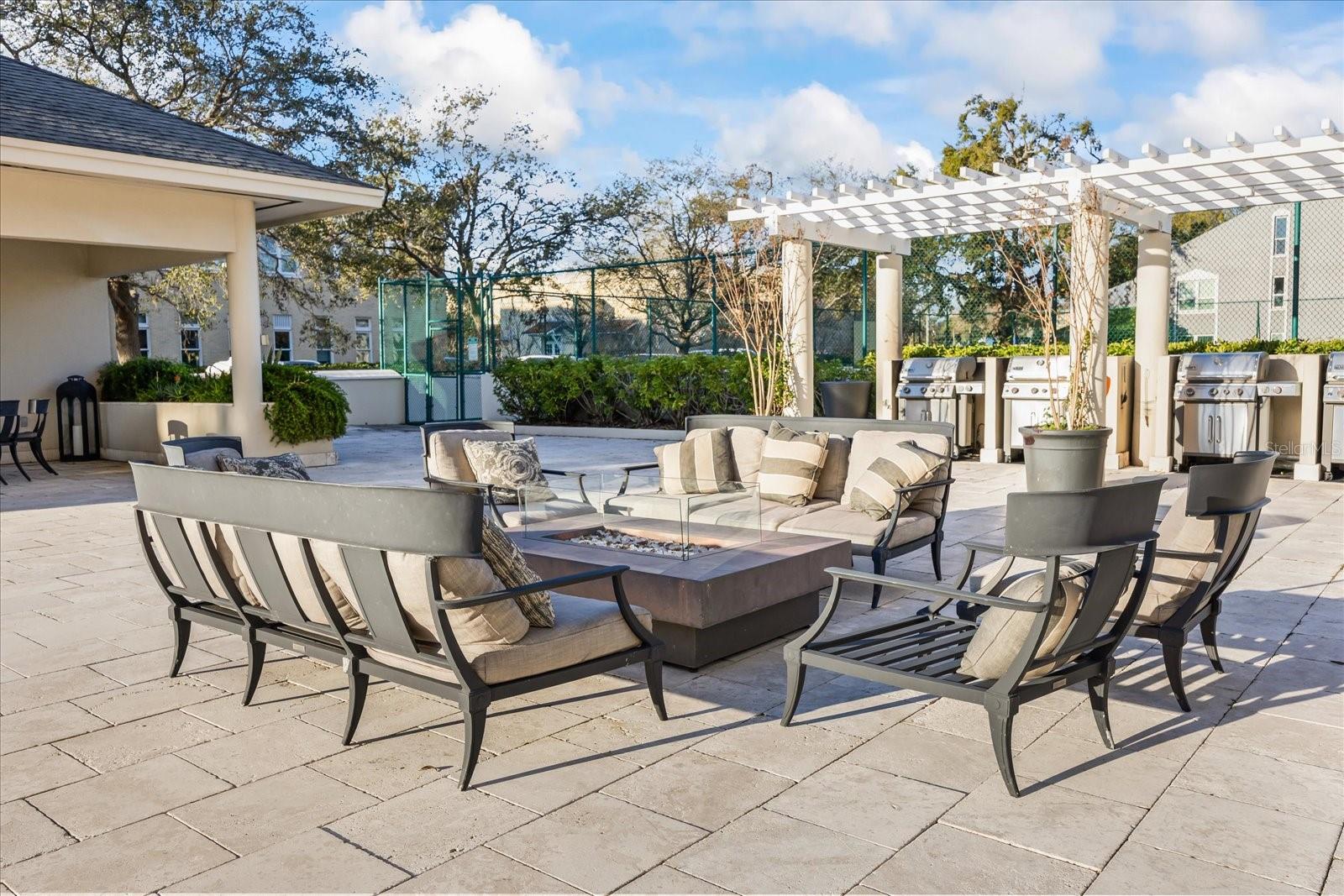 3301 BAYSHORE BLVD #704D