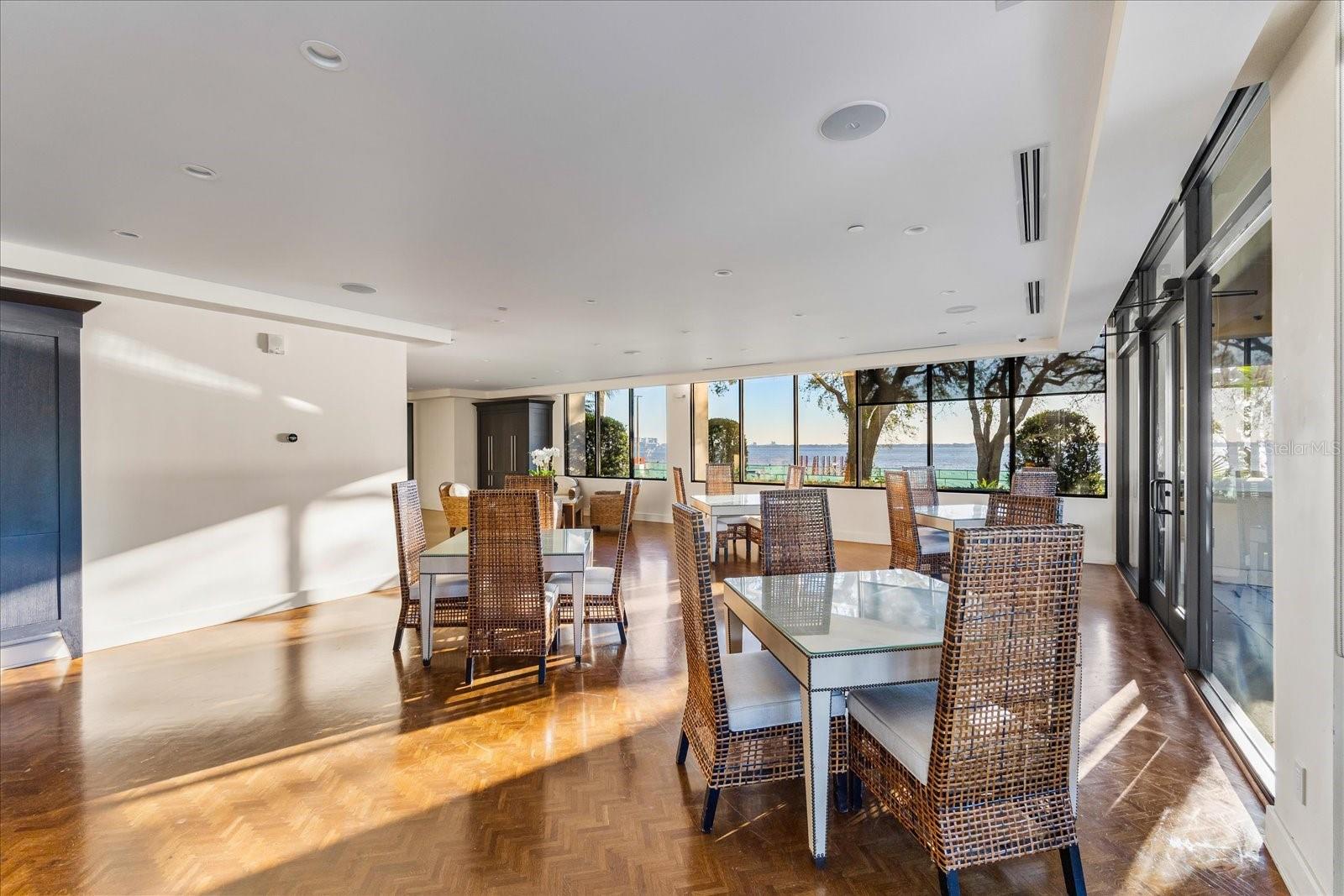 3301 BAYSHORE BLVD #704D