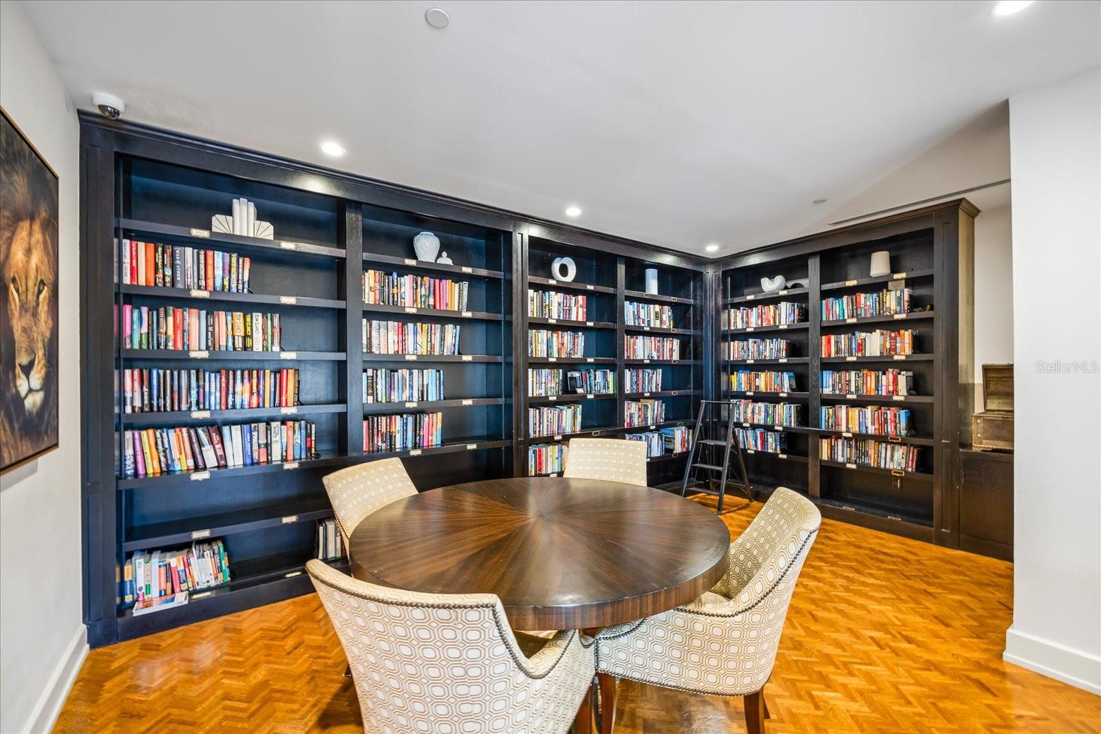 3301 BAYSHORE BLVD #704D