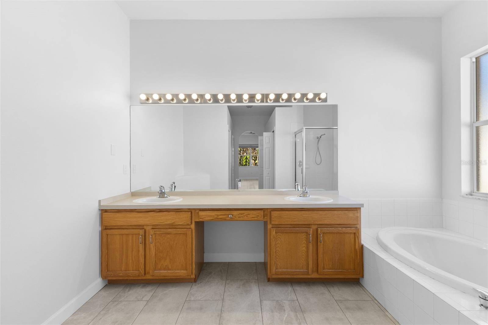 30554 PECAN VALLEY LOOP