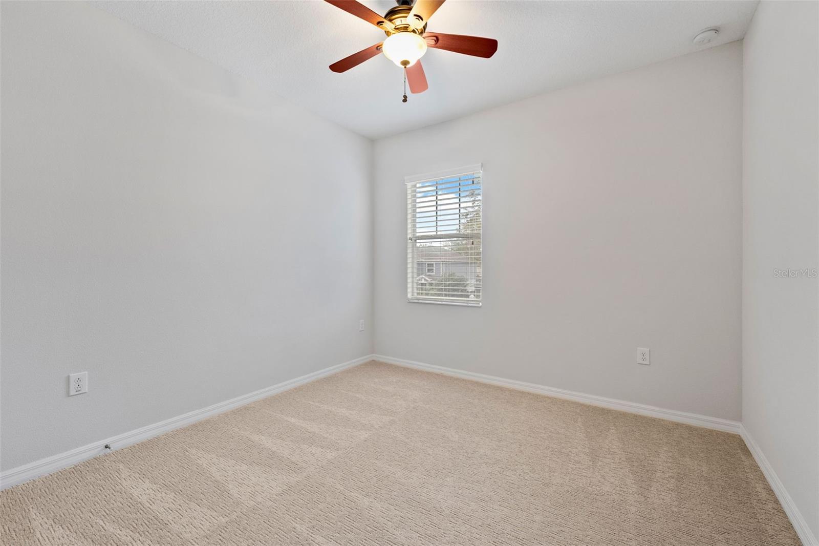 3609 W IOWA AVE