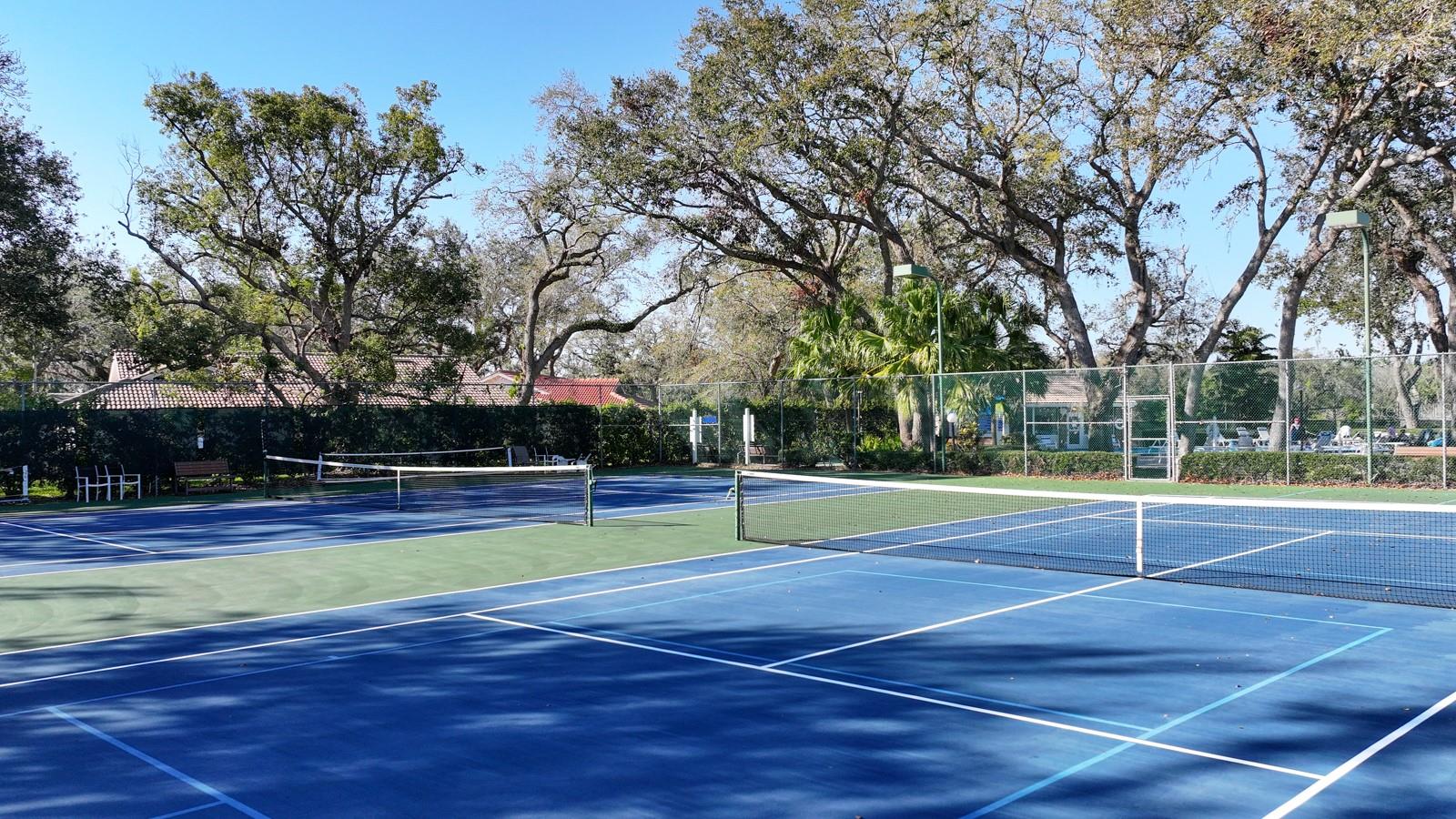 5839 GARDEN LAKES DR