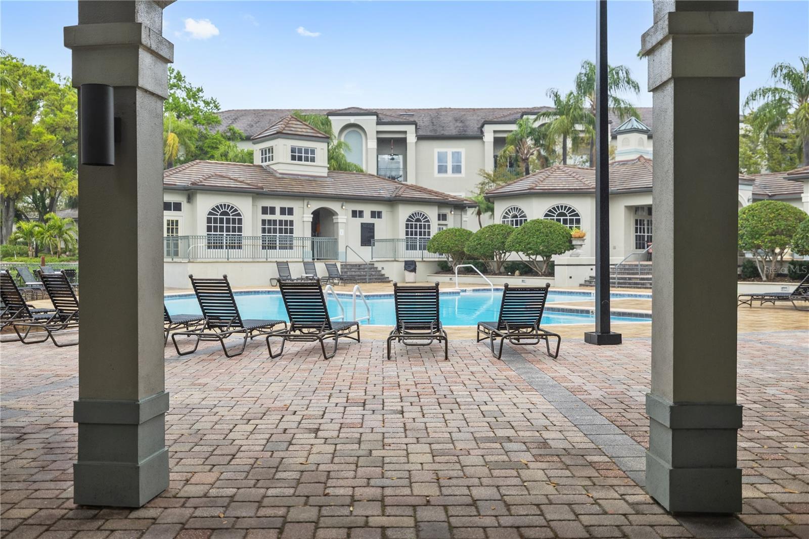 720 SEAGATE DR