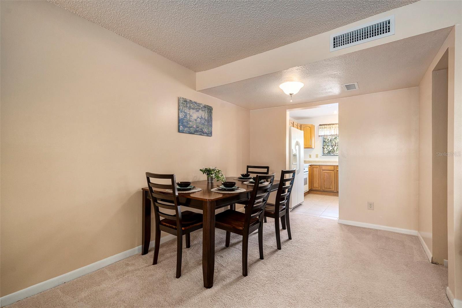 6311 NEWTOWN CIR #11B2